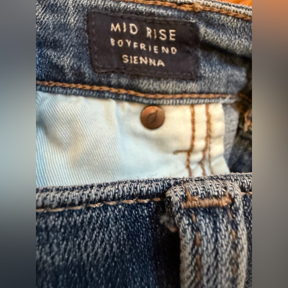 Lucky Brand Women’s Boyfriend Mid Rise Sienna Stretch Jeans - Picture 7 of 10
